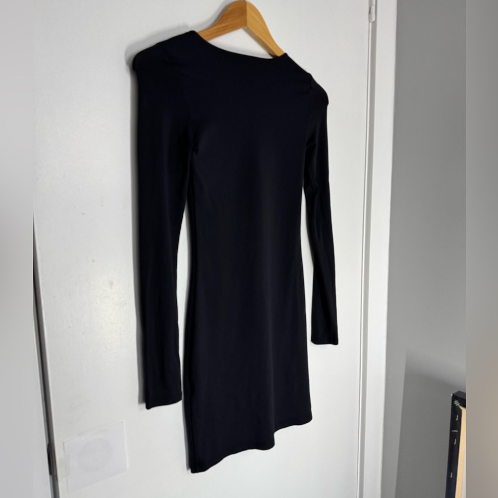 Aritzia Babaton Original Long Sleeve, Contour Crew, Black Mini Dress, XS - Picture 6 of 8